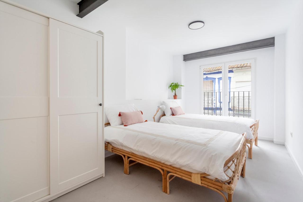Three Floor House With Terrace Villa Valencia Buitenkant foto