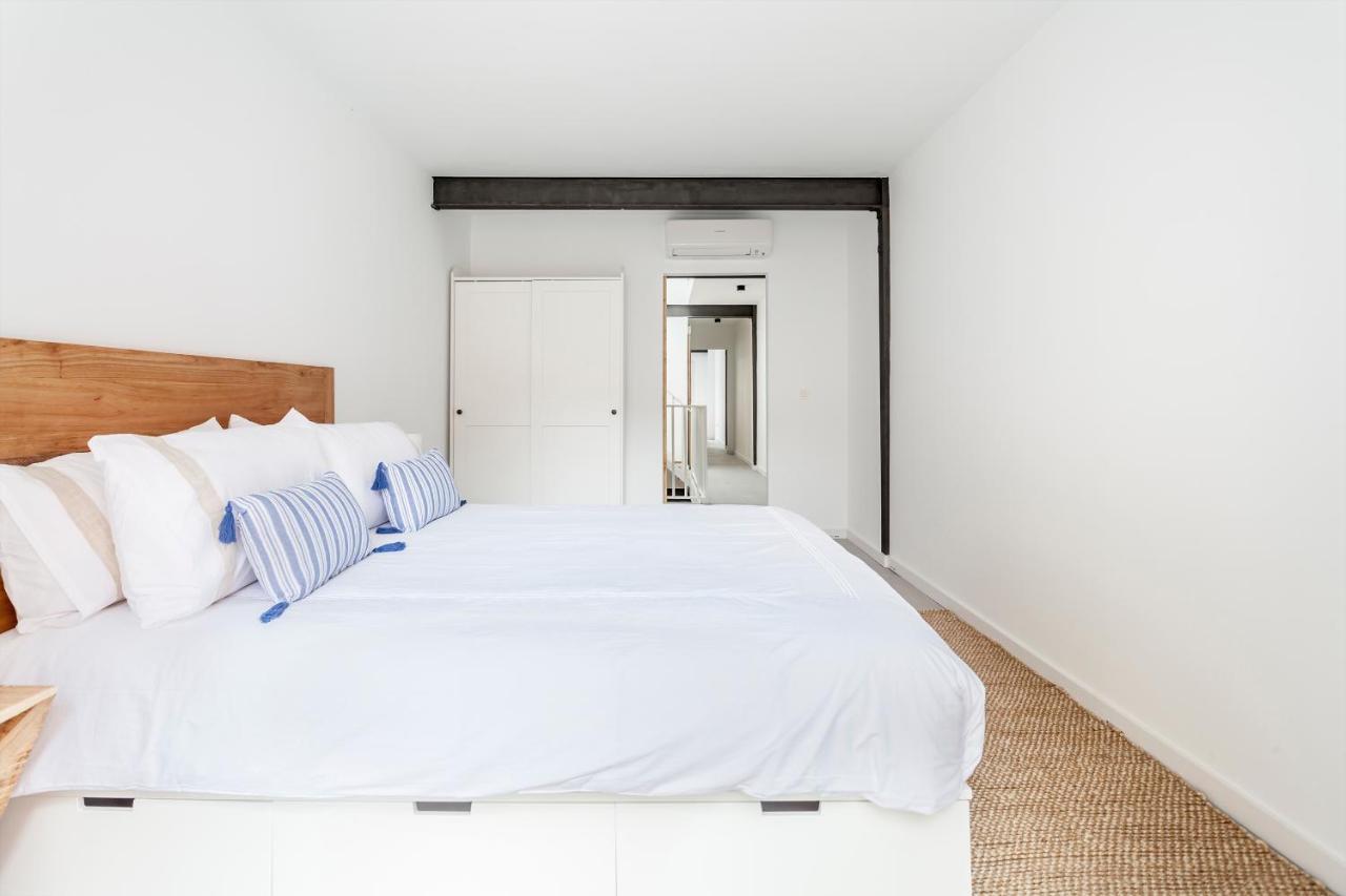 Three Floor House With Terrace Villa Valencia Buitenkant foto